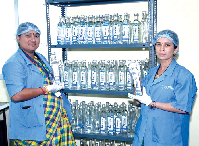 मंत्रालय से लेकर जंगल सफारी हर जगह झरिया अल्कलाइन का पानी