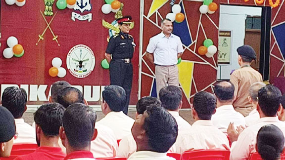 मेधावी अजजा बच्चों के सपनों को मिलेगी उड़ान