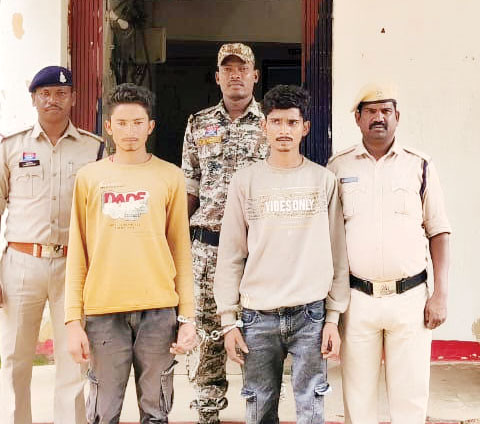 वाहन चोरी के 2 आरोपी गिरफ्तार गौ तस्करी में होती थी उपयोग