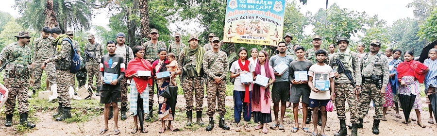 188 बटालियन सीआरपीएफ का पालेम में सिविक एक्शन कार्यक्रम