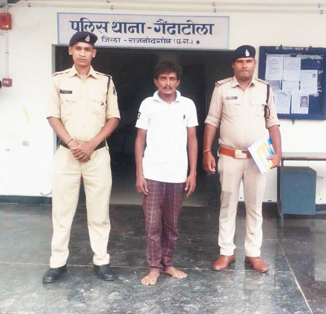 पिकअप से लाखों पार, आरोपी गिरफ्तार