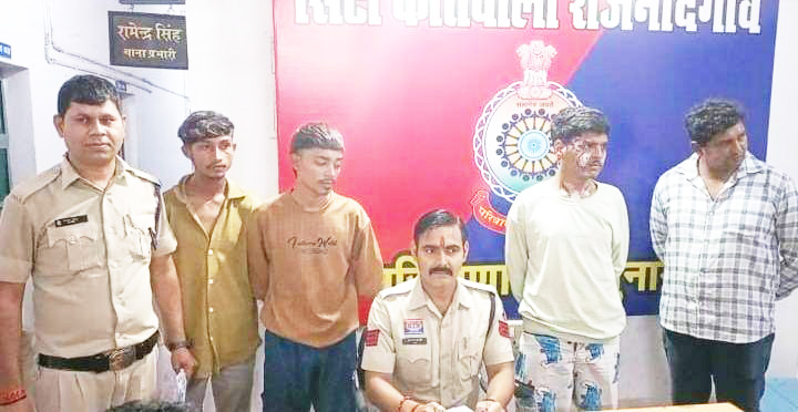 26 असामाजिक तत्वों पर कार्रवाई   जिलेभर की पुलिस ने चलाया अभियान