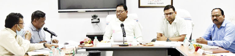 मेडिकल कॉलेज हॉस्पिटल में मरीजों को बेहतर चिकित्सा सुविधाएं मुहैया करवाने करें पहल- कमिश्नर मेडिकल कॉलेज हॉस्पिटल में मरीजों को बेहतर चिकित्सा सुविधाएं मुहैया करवाने करें पहल- कमिश्नर