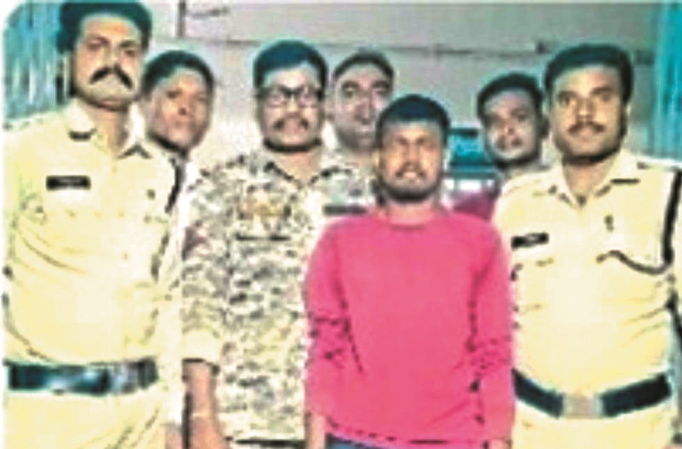 आवेश में आकर अधेड़ की हत्या, गिरफ्तार आवेश में आकर अधेड़ की हत्या, गिरफ्तार