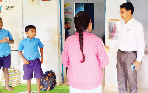 विद्यालयों का निरीक्षण विद्यालयों का निरीक्षण