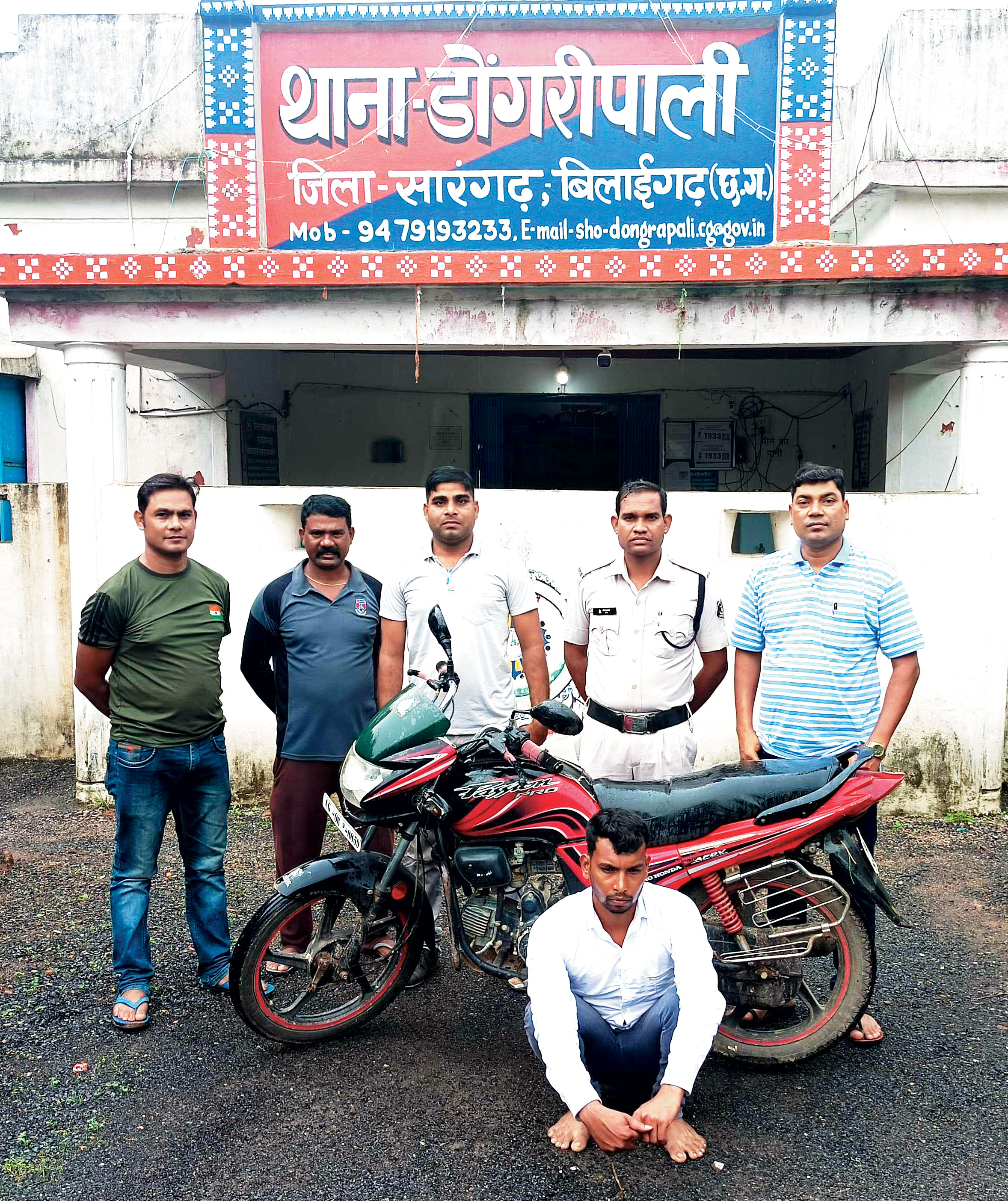बाइक चोरी का आरोपी ओडिशा से गिरफ्तार बाइक चोरी का आरोपी ओडिशा से गिरफ्तार