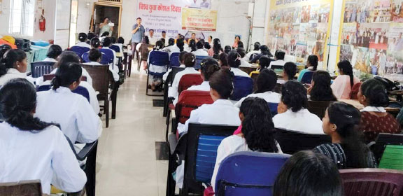 जन शिक्षण संस्थान में करियर काउंसिलिंग कार्यशाला