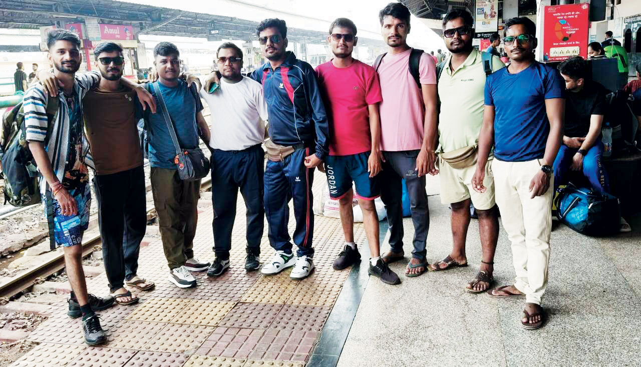 शिव भक्त निकले बाबा अमरनाथ यात्रा पर