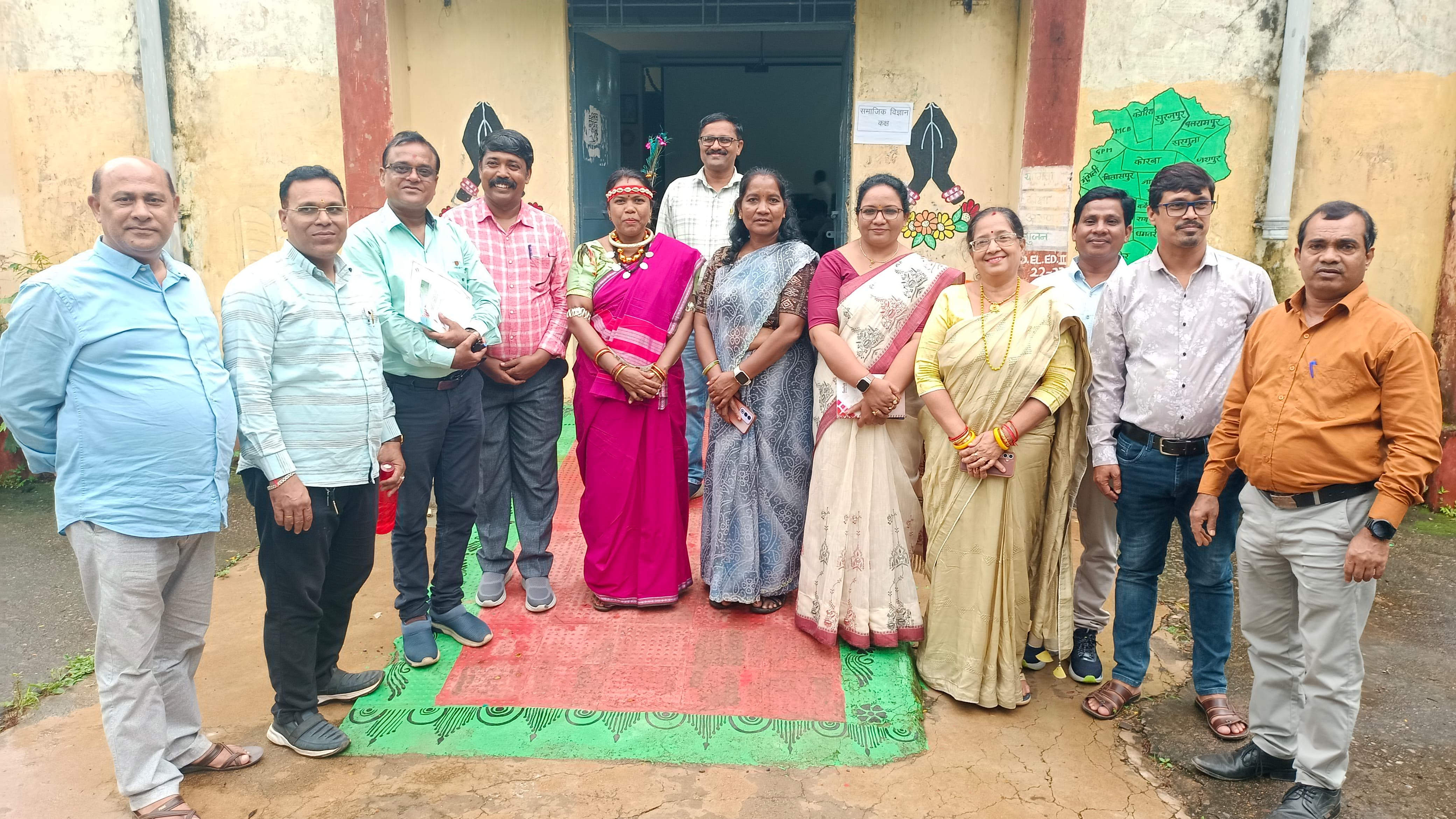 नवीन पाठ्य पुस्तक पर आधारित पांच दिनी प्रशिक्षण नवीन पाठ्य पुस्तक पर आधारित पांच दिनी प्रशिक्षण