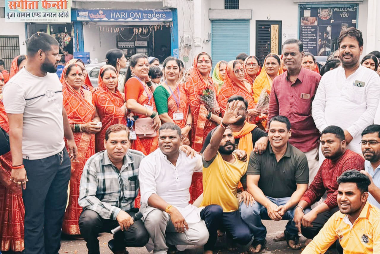 दलदल सिवनी के 86 श्रद्धालु बैजनाथ धाम रवाना दलदल सिवनी के 86 श्रद्धालु बैजनाथ धाम रवाना