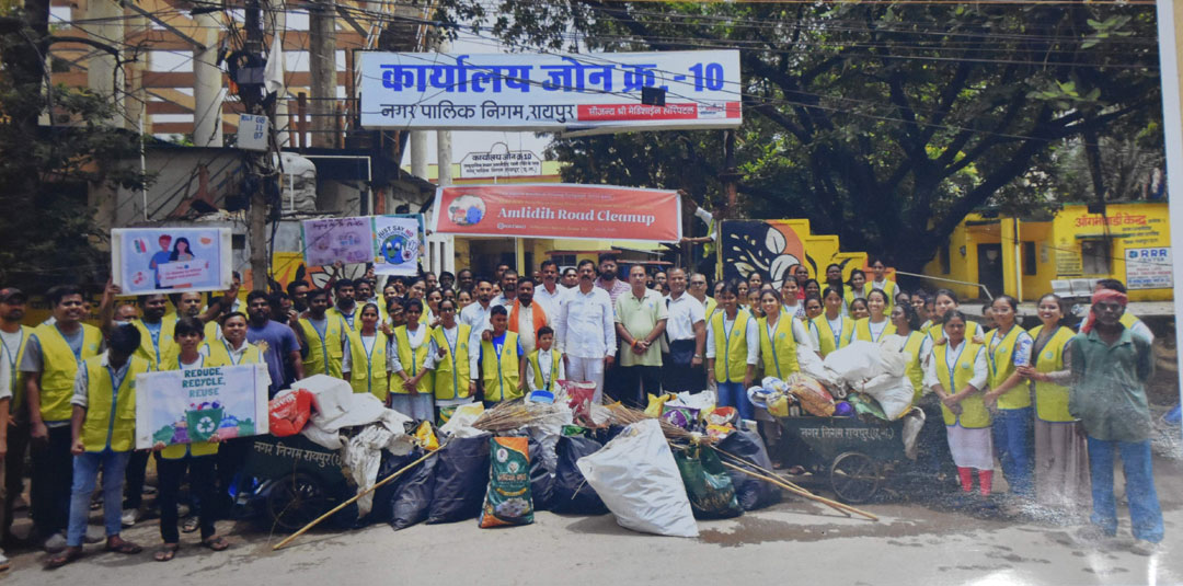 सोसाइटी चर्च ऑफ़ गॉड का स्वच्छता अभियान सोसाइटी चर्च ऑफ़ गॉड का स्वच्छता अभियान