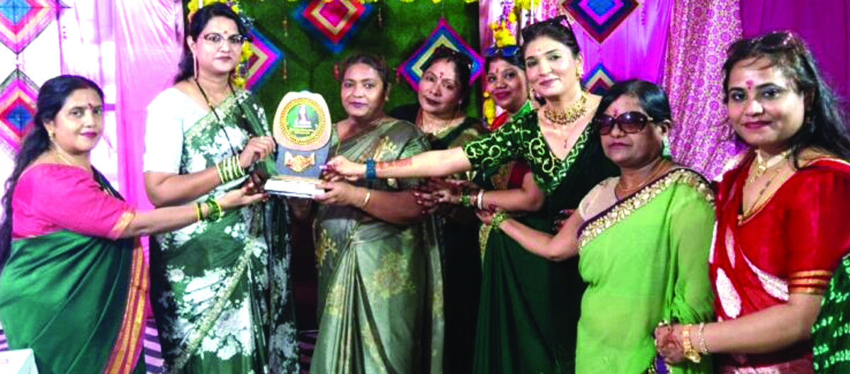 अनुग्रह वर्किंग वुमन ग्रुप ने हरेली तीज सावन पर्व मनाया 