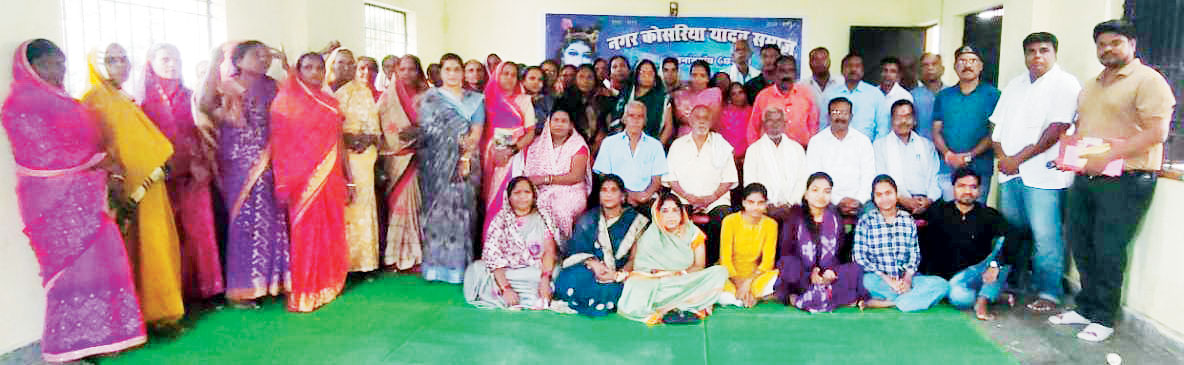पुष्प वर्षा के साथ निकलेगी श्रीकृष्ण की पालकी यात्रा, महोत्सव को लेकर बनी रणनीति पुष्प वर्षा के साथ निकलेगी श्रीकृष्ण की पालकी यात्रा, महोत्सव को लेकर बनी रणनीति