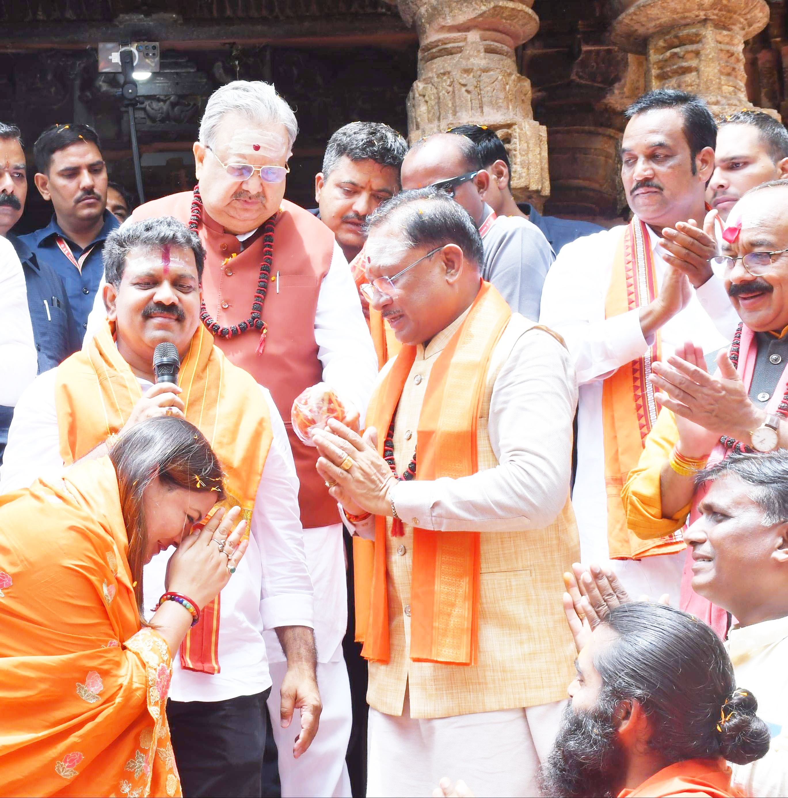  विधायक भावना बोहरा और कांवडिय़ों  का सीएम-स्पीकर ने किया अभिनंदन