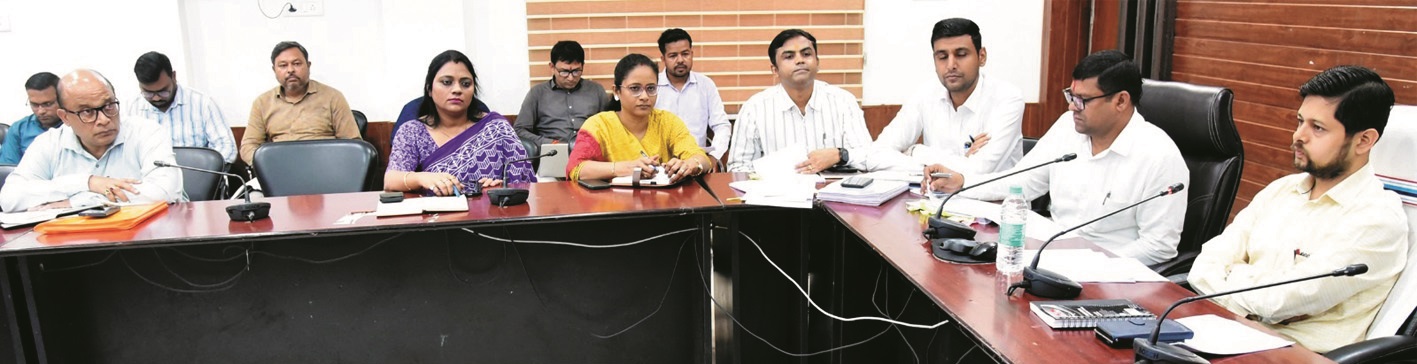 पावरग्रिड प्रभावित किसानों को मुआवजा राशि का कराएं भुगतान