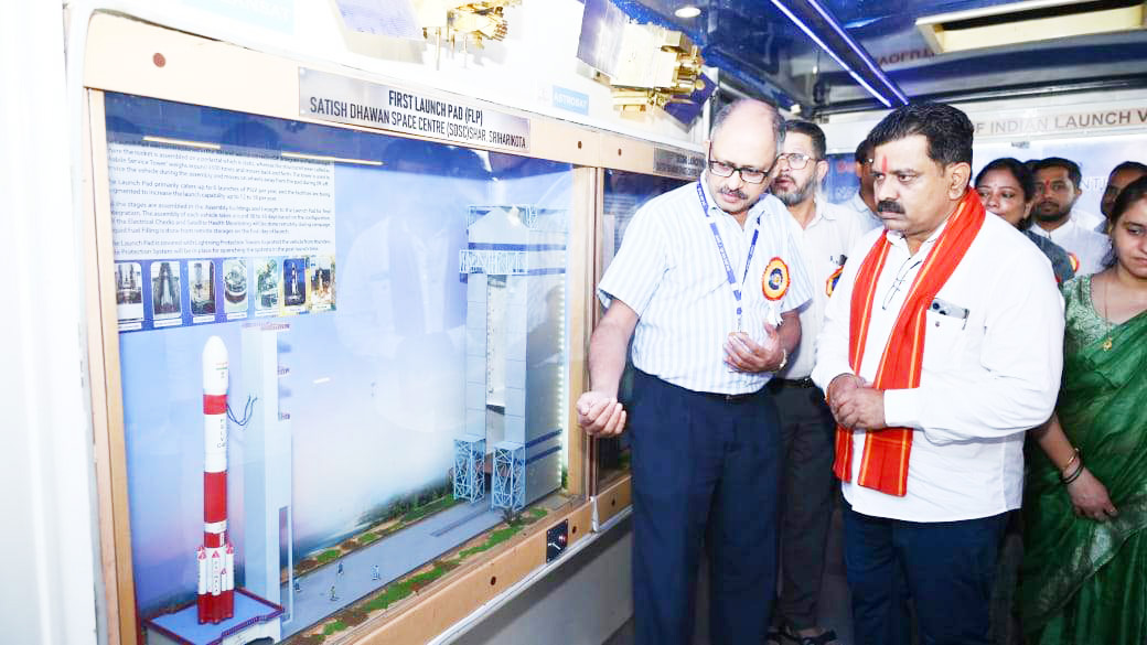 विद्यार्थियों में वैज्ञानिक सोच विकसित करना समय की मांग है-डिप्टी सीएम शर्मा