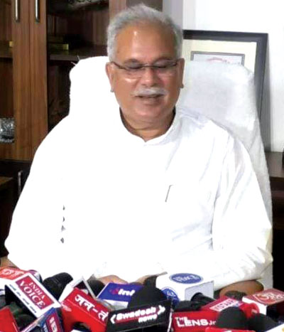  चरण चुम्बन करने वालों को ट्रंप ने करारा झटका दिया है- बघेल