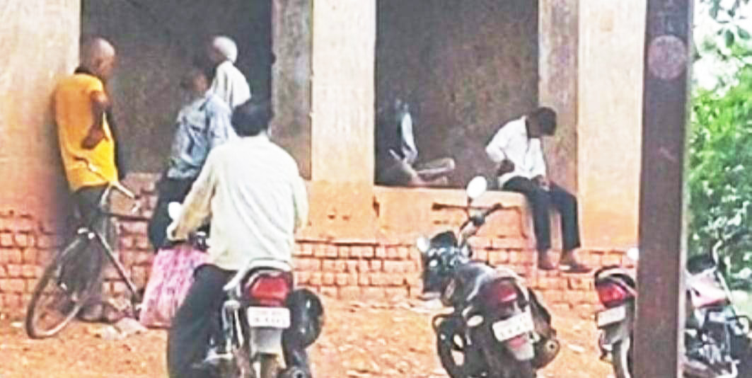 सट्टे का अवैध कारोबार जोरों पर, युवा पीढ़ी हो रही बर्बाद