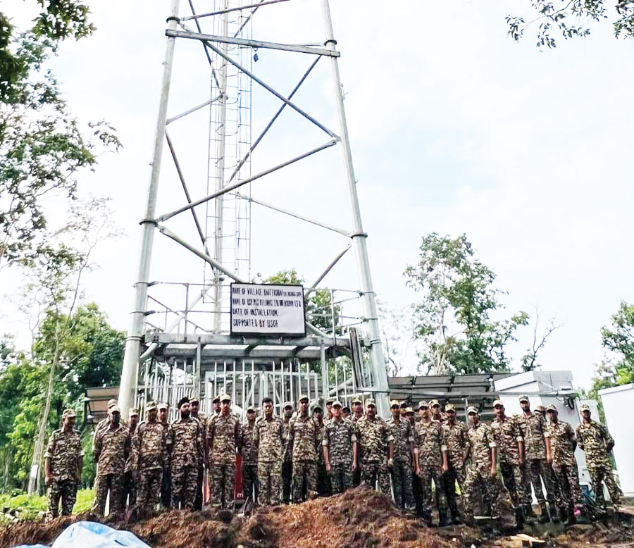 घोर नक्सल प्रभावित क्षेत्र गोलाकोण्डा में मोबाइल टावर, ग्रामीणों में खुशी की लहर