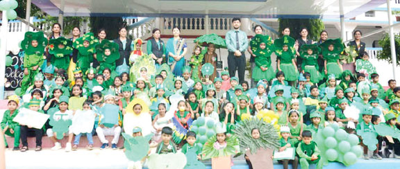 ओपीएस में ग्रीन डे सेलिब्रेशन