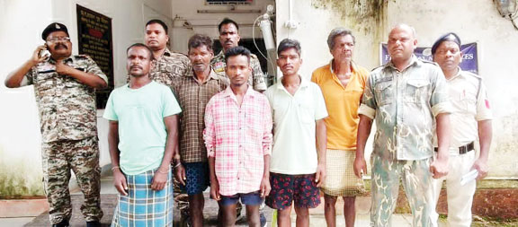 गौ हत्या के आरोप में एक नाबालिग समेत 6 आरोपी गिरफ्तार