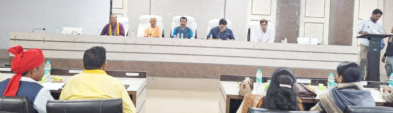 नवरात्र तैयारी, मंदिर कमेटी की बैठक