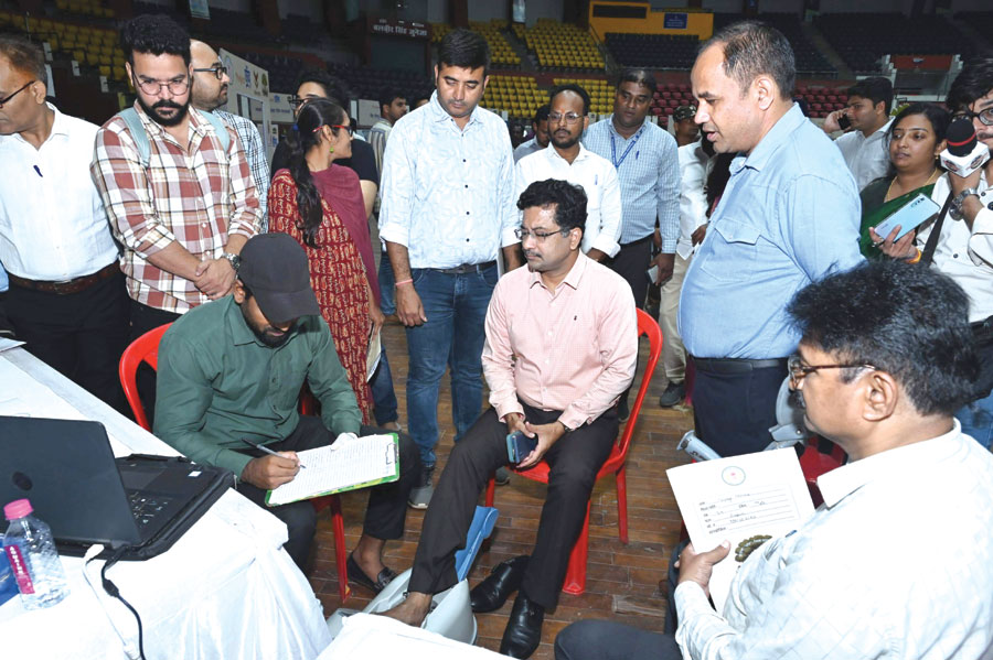 प्रोजेक्ट छांव, अधिकारी-कर्मचारियों और परिवारजनों के लिए स्वास्थ्य और सेवा शिविर