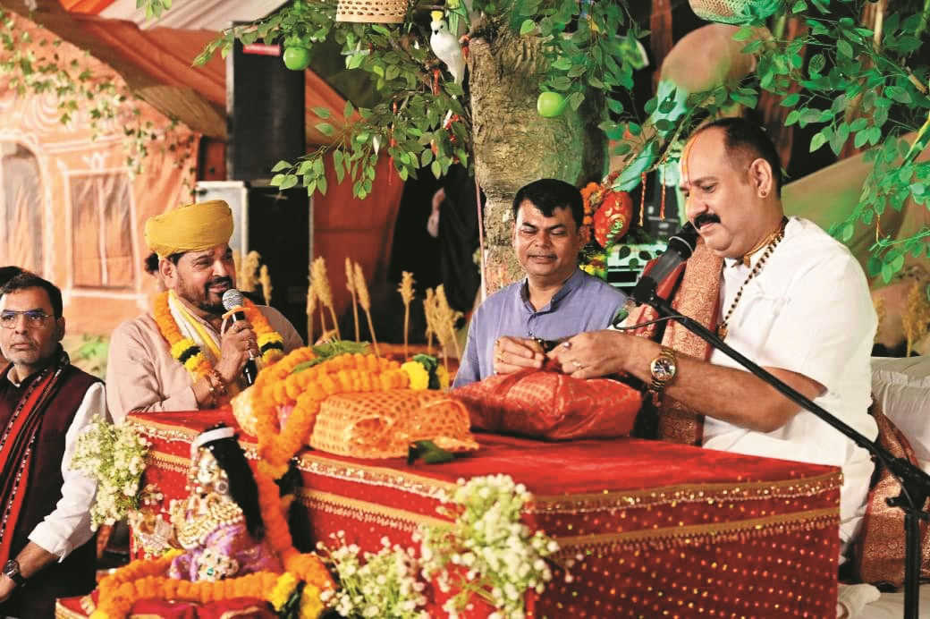 विश्वास, भरोसे और भगवान महादेव की अनुपम श्रद्धा का महीना होता है सावन-प्रदीप मिश्रा