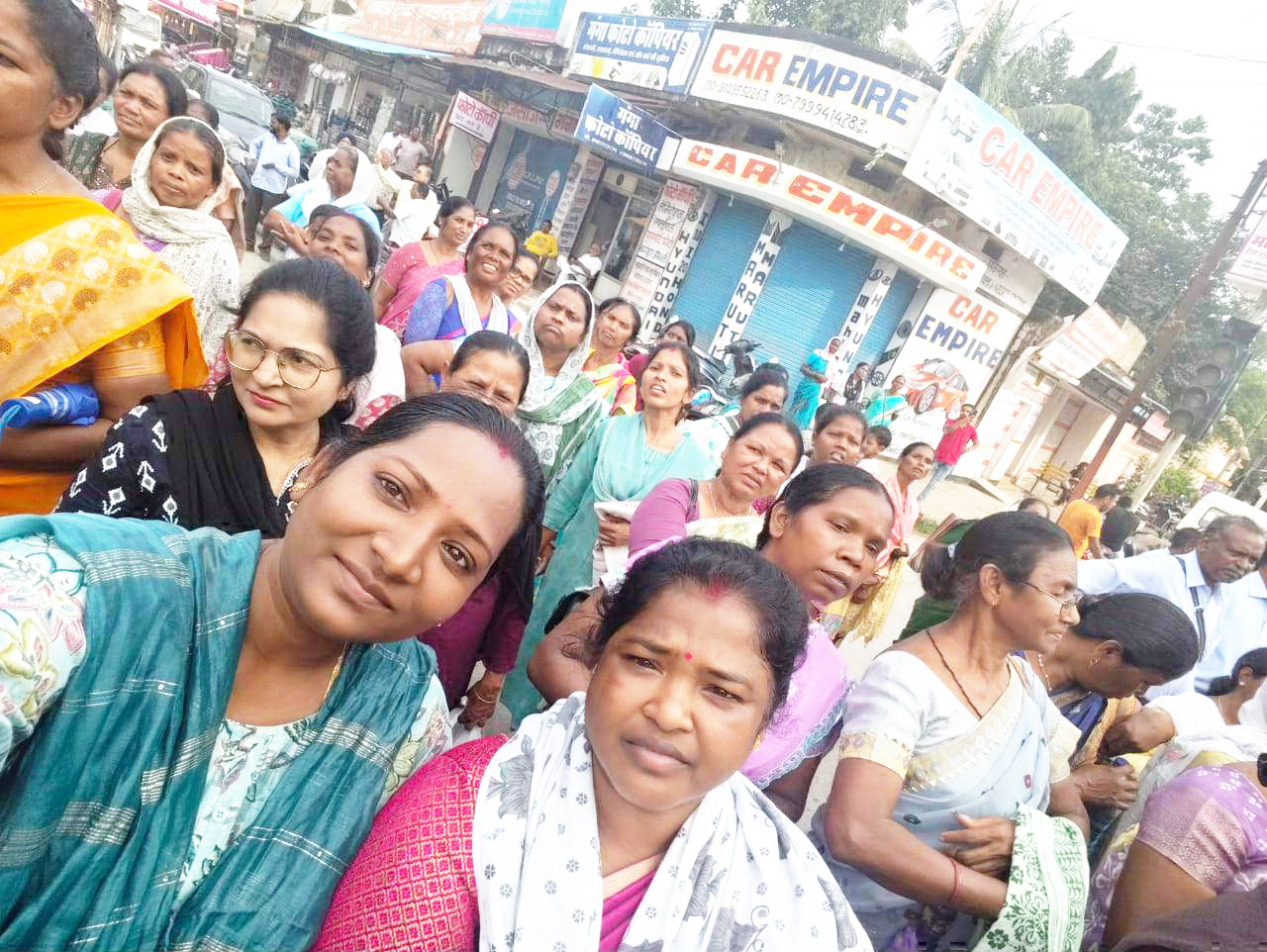 ईसाई समुदाय ने निकाला मौन जुलूस, राष्ट्रपति के नाम सौंपा ज्ञापन