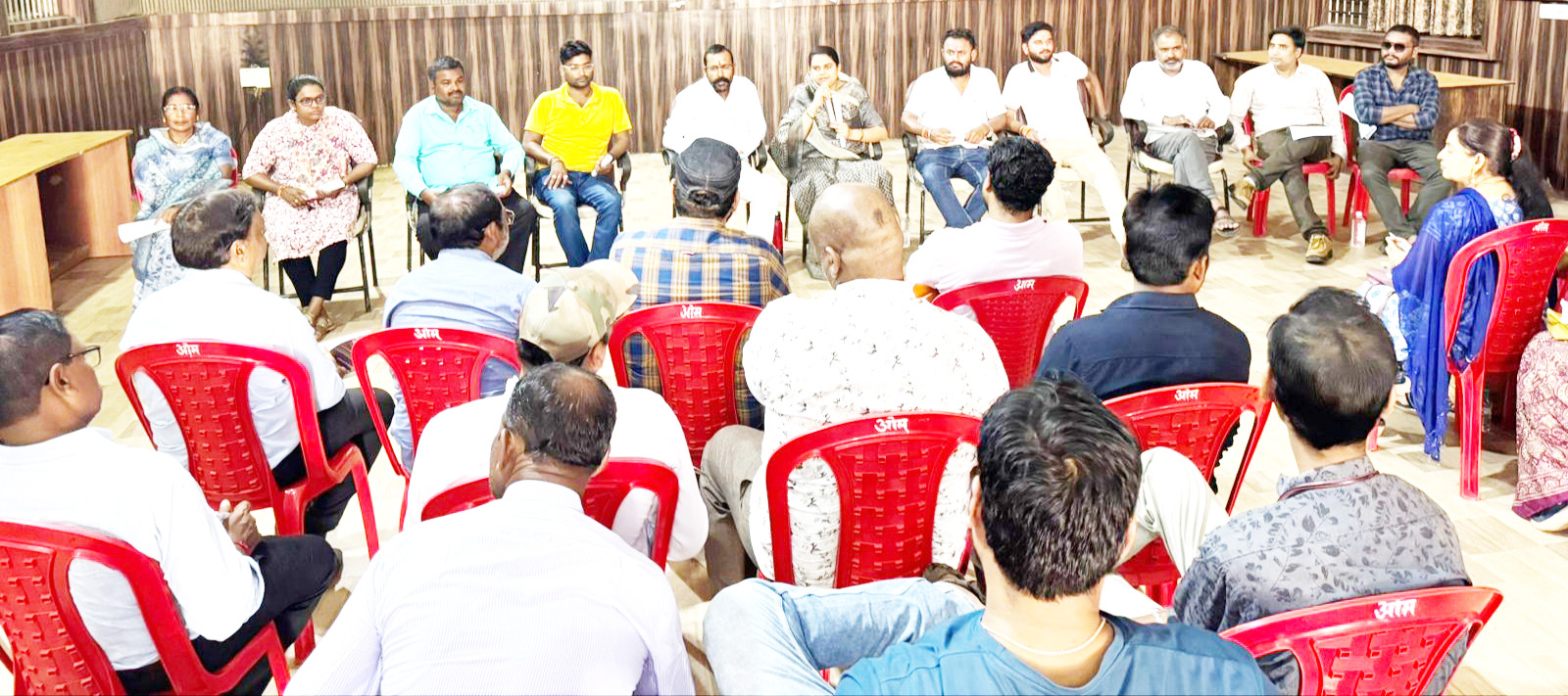 राष्ट्रीय पर्व पर खेल मैदान में  होगा सामूहिक कार्यक्रम