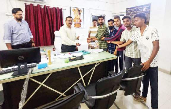 एनएच 343 की मरम्मत के नाम पर मात्र खानापूर्ति-प्रतीक सिंह