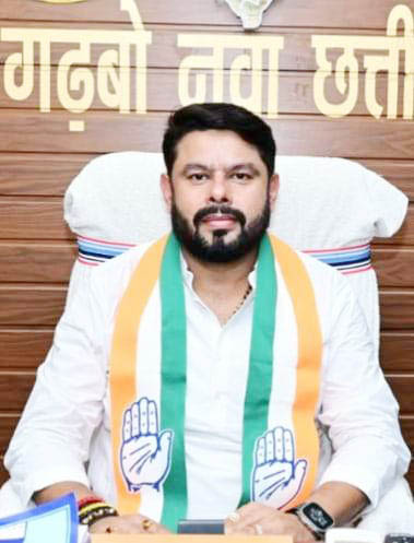 भाजपा सरकार ने आम जनता की जेब में डाला डाका-छाबड़ा