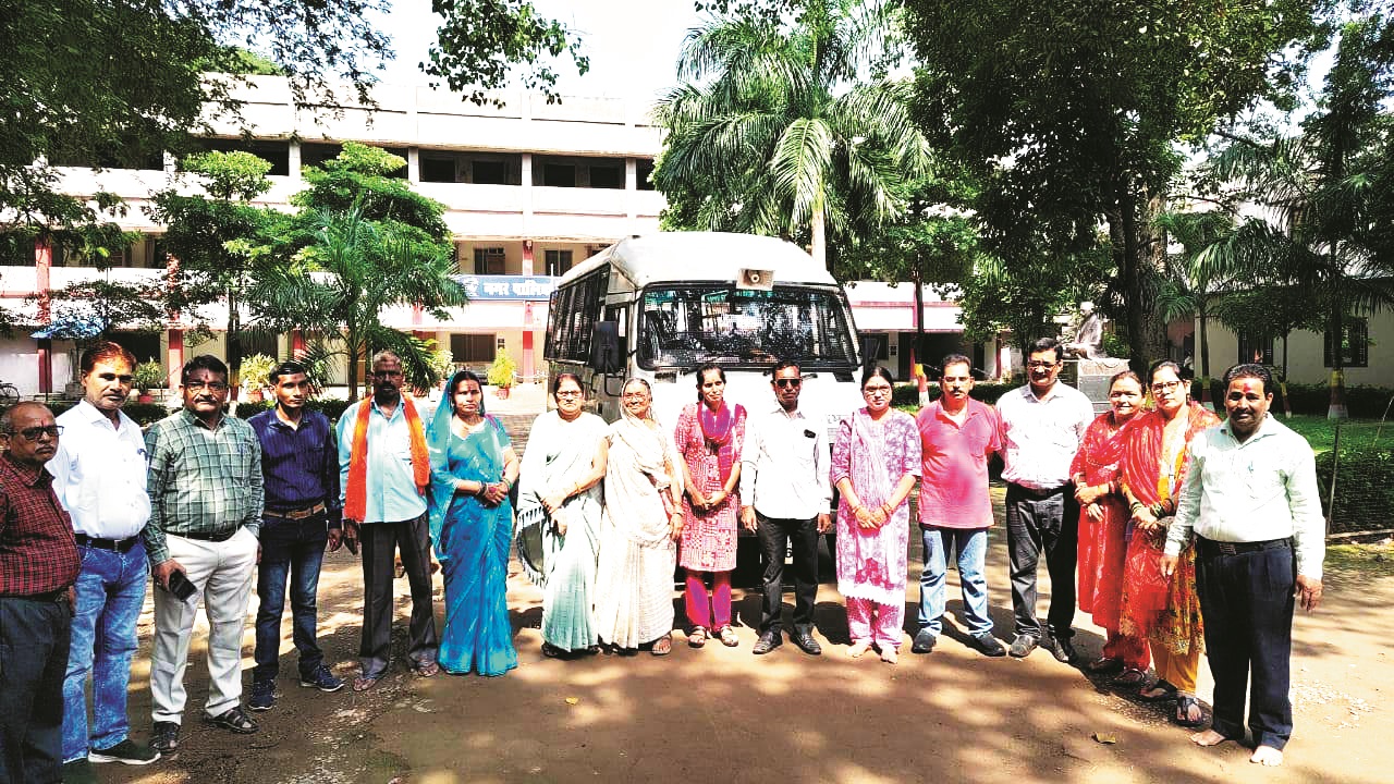 भिलाई से 8 यात्री श्रीराम लला दर्शन के लिए रवाना