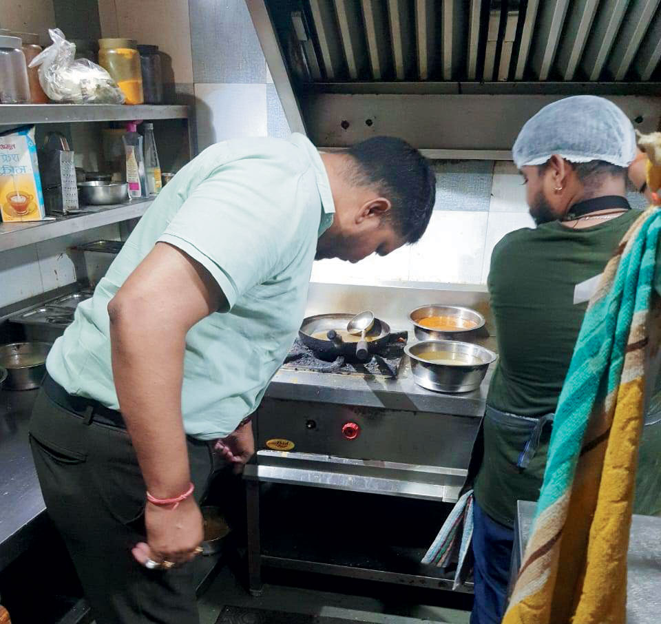 बने खाबो बने रहिबो’ के तहत सघन जांच व जागरूकता अभियान