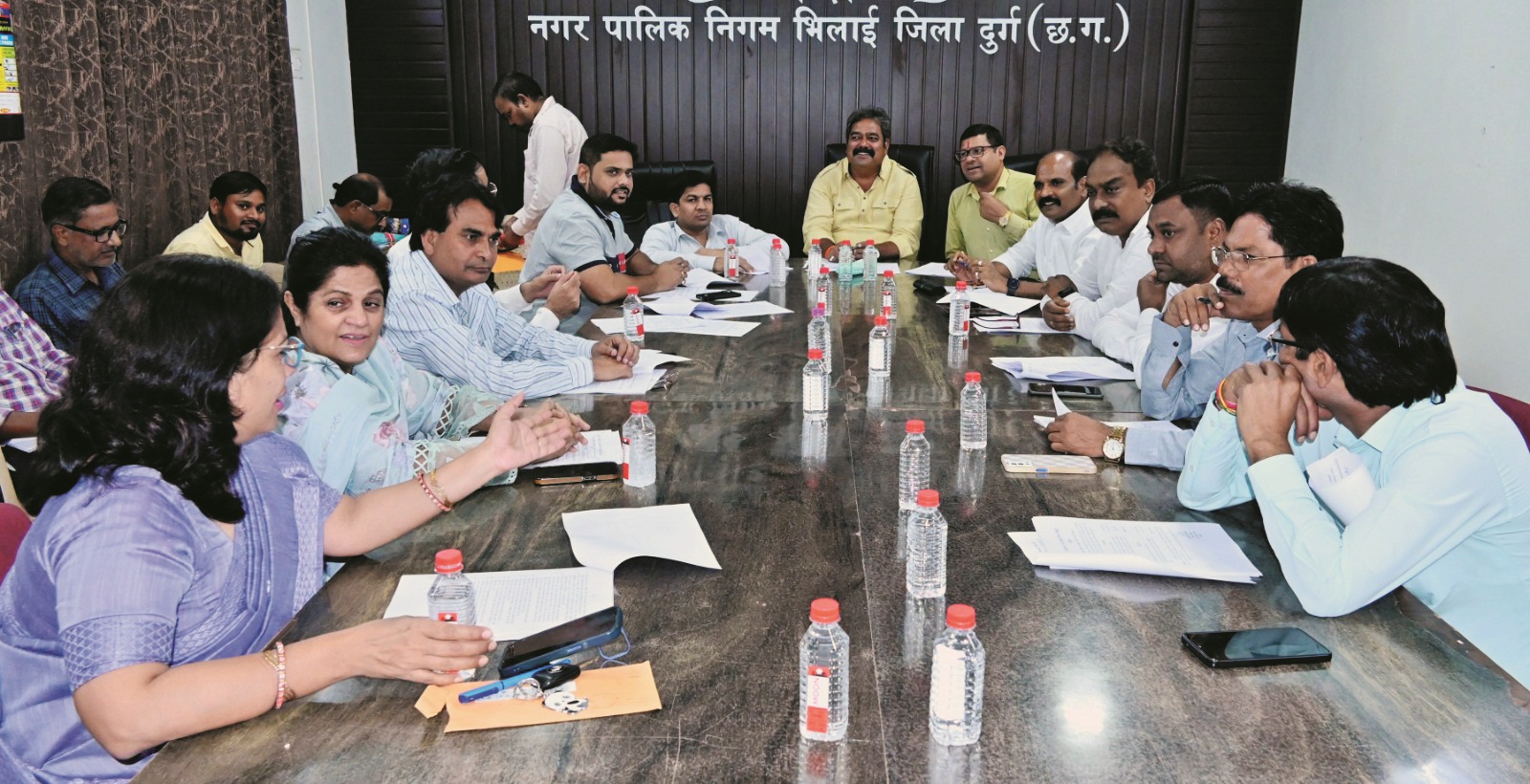 महापौर परिषद की बैठक में  कई कार्यों को मिली मंजूरी