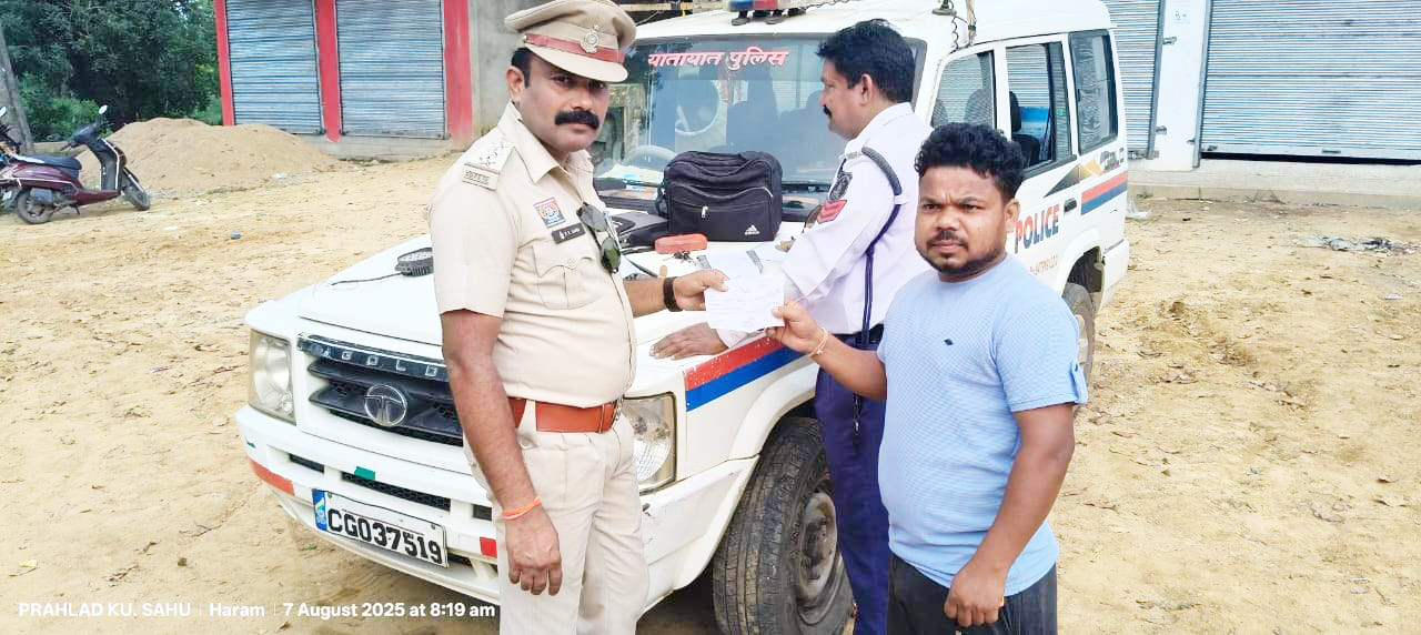 दंतेवाड़ा यातायात पुलिस की सख्त कार्रवाई,  58 वाहन चालकों पर चला चालान, 32,500 वसूले