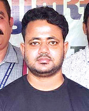  शेयर ट्रेडिंग में दोहरे लाभ का झांसा 59 लाख वसूलने वाले दो ठग गिरफ्तार