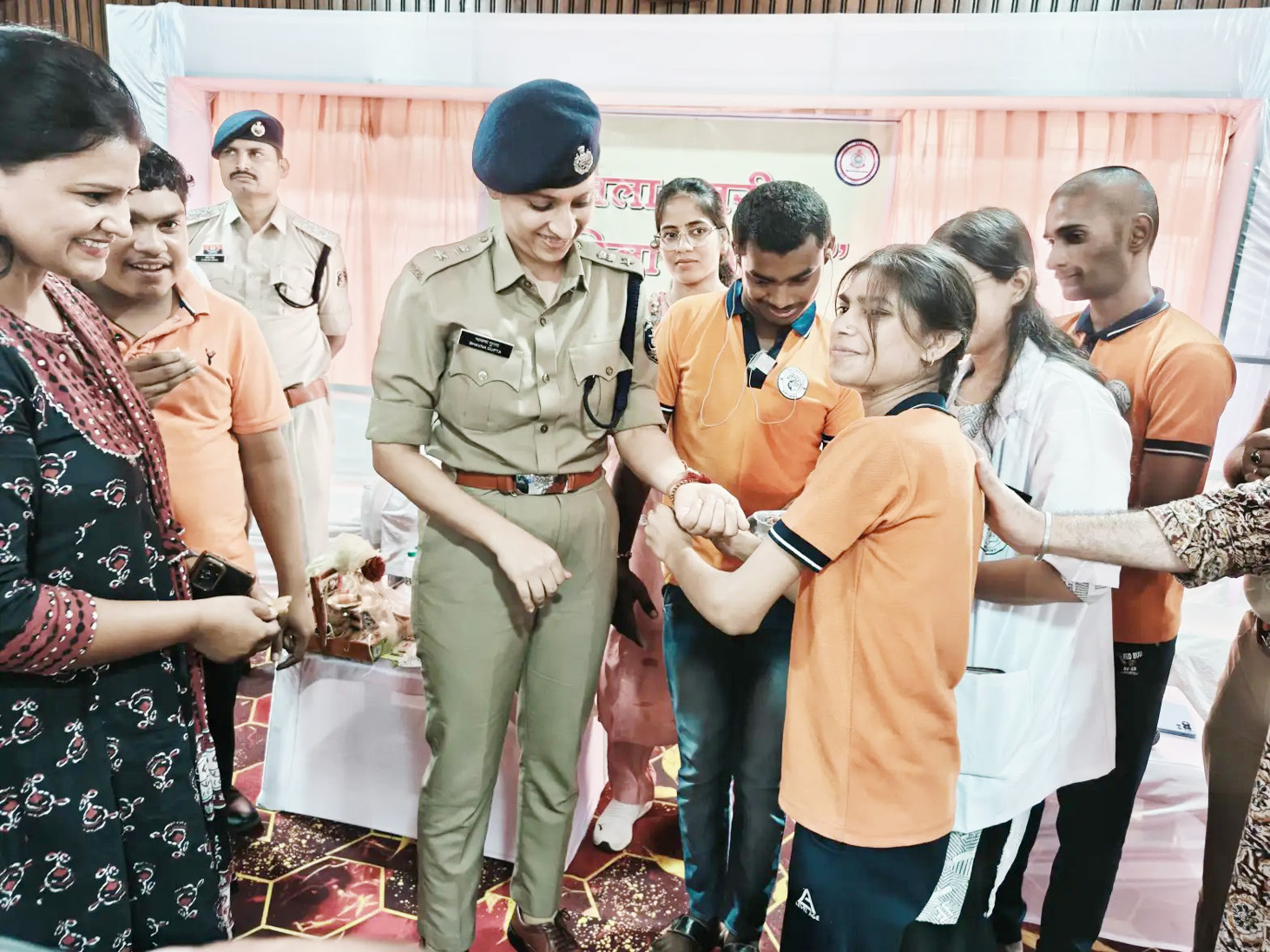 महिला कमांडो सम्मेलन में नशामुक्त समाज का संकल्प, अवैध शराब पर कसी लगाम