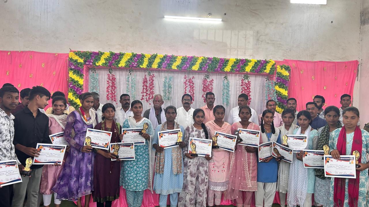 समाज के उत्थान की पहली सीढ़ी शिक्षा - इन्द्र साव