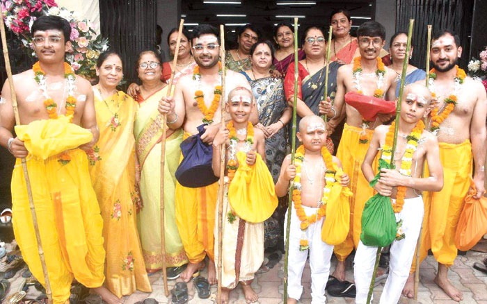 गुजराती ब्रह्म समाज में सात बटुकों का यज्ञोपवीत संस्कार