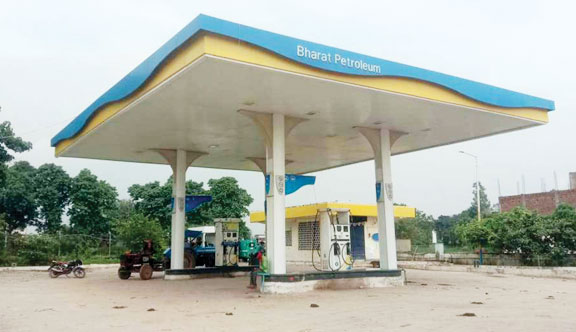 मिलावटी पेट्रोल  की शिकायत, जोगी पेट्रोल पंप सील