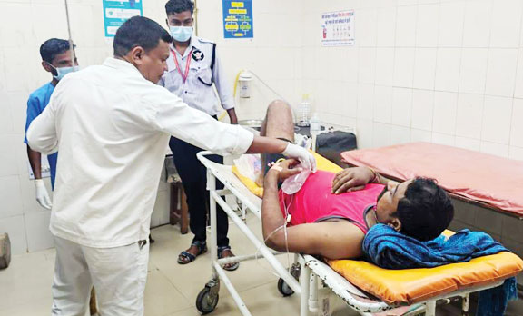 आईईडी विस्फोट, डीआरजी जवान घायल