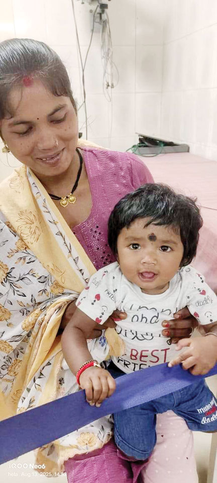 9 माह की बच्ची ने करैत को चबाया, सांप की मौत, बच्ची सुरक्षित