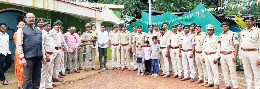 बचेली वन विभाग परिसर में हर्षोल्लास से मना स्वतंत्रता दिवस