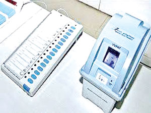 9 पार्टियों की डिलिस्टिंग, आयोग का नोटिस 29 को सुनवाई