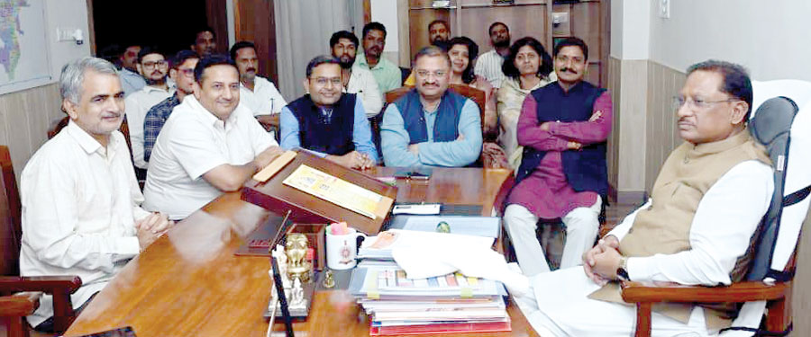 सीएम साय की भाजपा के प्रदेश मीडिया विभाग के पदाधिकारियों से चर्चा