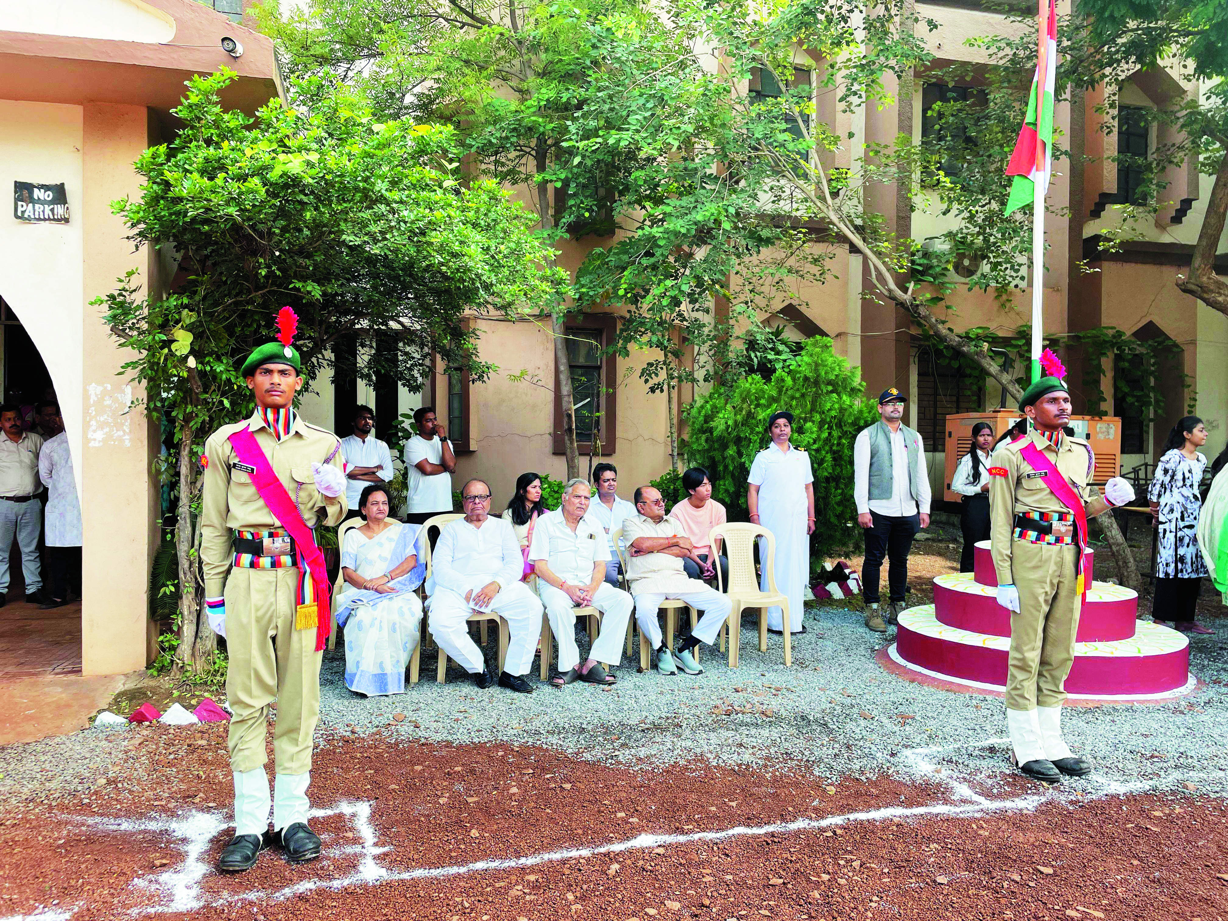 फूलचंद महाविद्यालय में धूमधाम से मना स्वतंत्रता दिवस