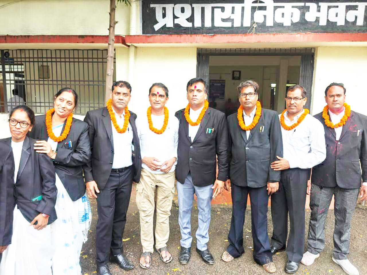 जिला अभिभाषक संघ चुनाव: चौथी बार शारिक खान अध्यक्ष व गणेश शंकर साहू  सचिव