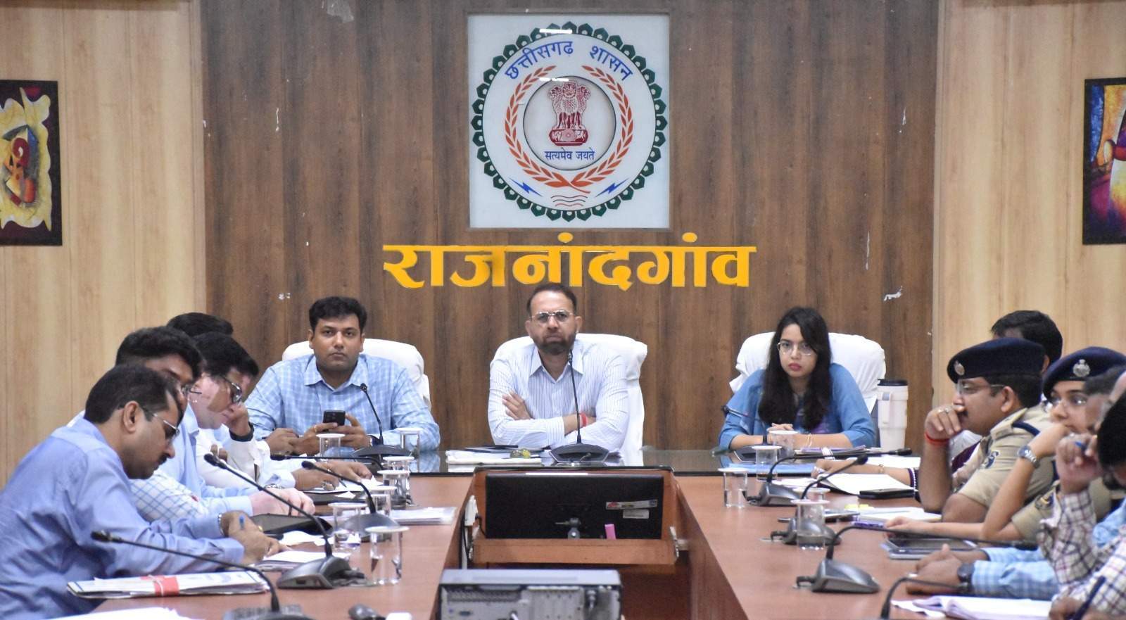 दुर्घटनाओं की रोकथाम, रात में पेट्रोलिंग बढ़ाने की जरूरत-कलेक्टर