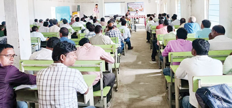 मुख्यमंत्री शिक्षा गुणवत्ता अभियान  पर जिला स्तरीय प्रशिक्षण